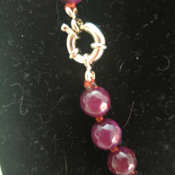 Garnet Hand-Knotted - Picture 4 of 5